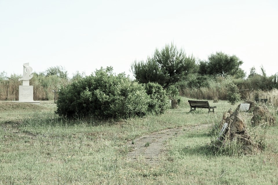La plage d'Ostia où fut assassiné Pier Paolo Pasolini. (Photo : André Lange-Médart)